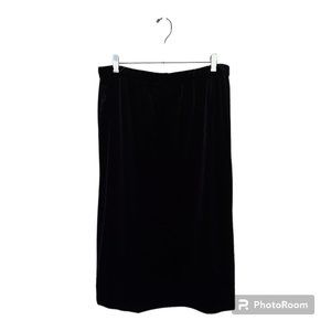 Erena Women's Black Skirt, Petite Large,